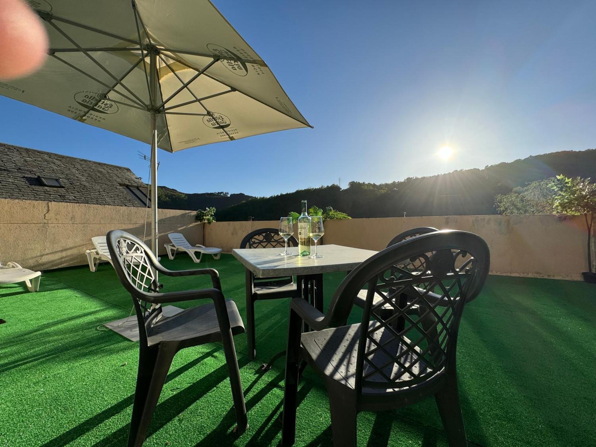 Apartamento Triacastela Sunset Terrace Exterior foto
