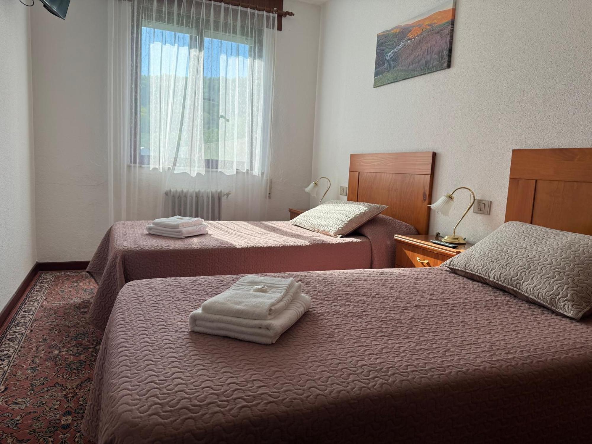 Apartamento Triacastela Sunset Terrace Exterior foto